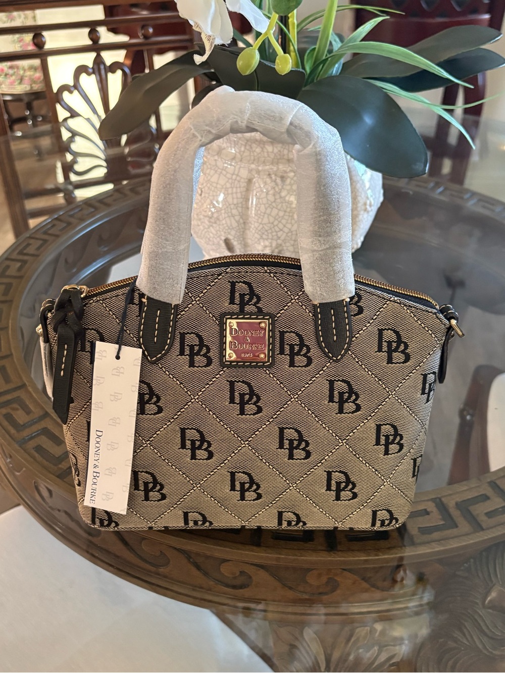 🖤🖤DOONEY & BOURKE SMALL MONOGRAM SATCHEL/CROSSBODY BAG!🖤🖤
